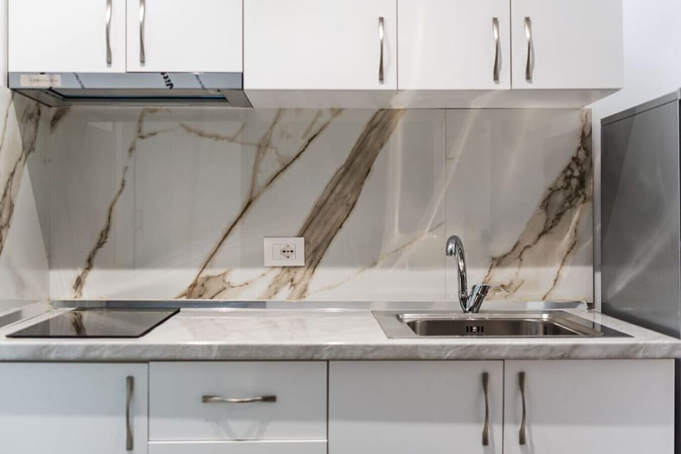 Fully-equipped kitchen details