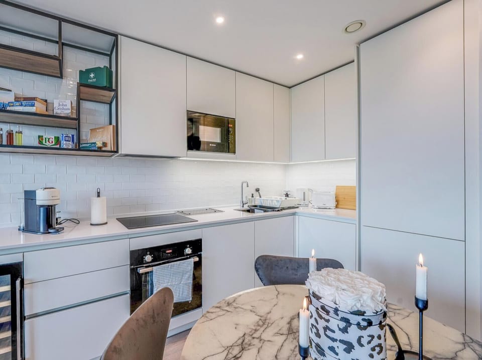 KITCHEN WITH ESSENTIALS