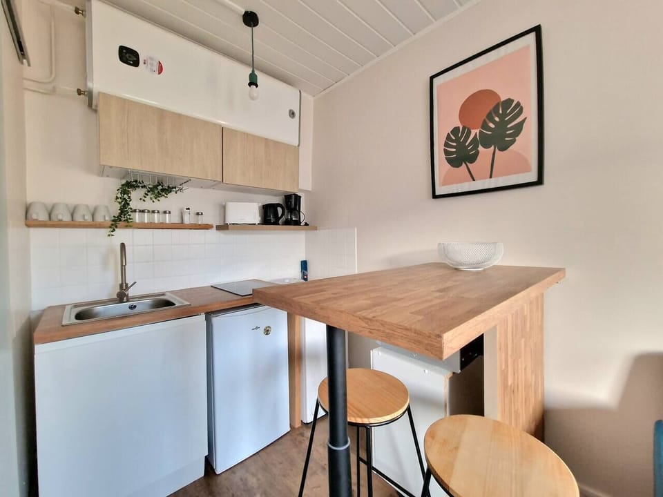 6049cfd3-b8d7-498f-8adb-6ed53e34ffc6