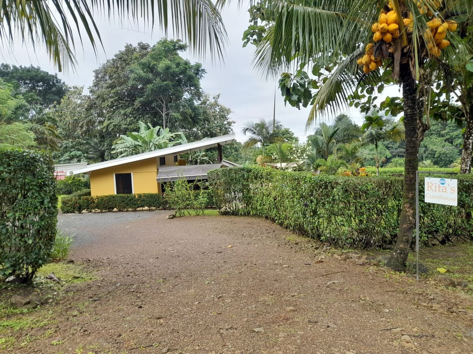 Entrance to the property