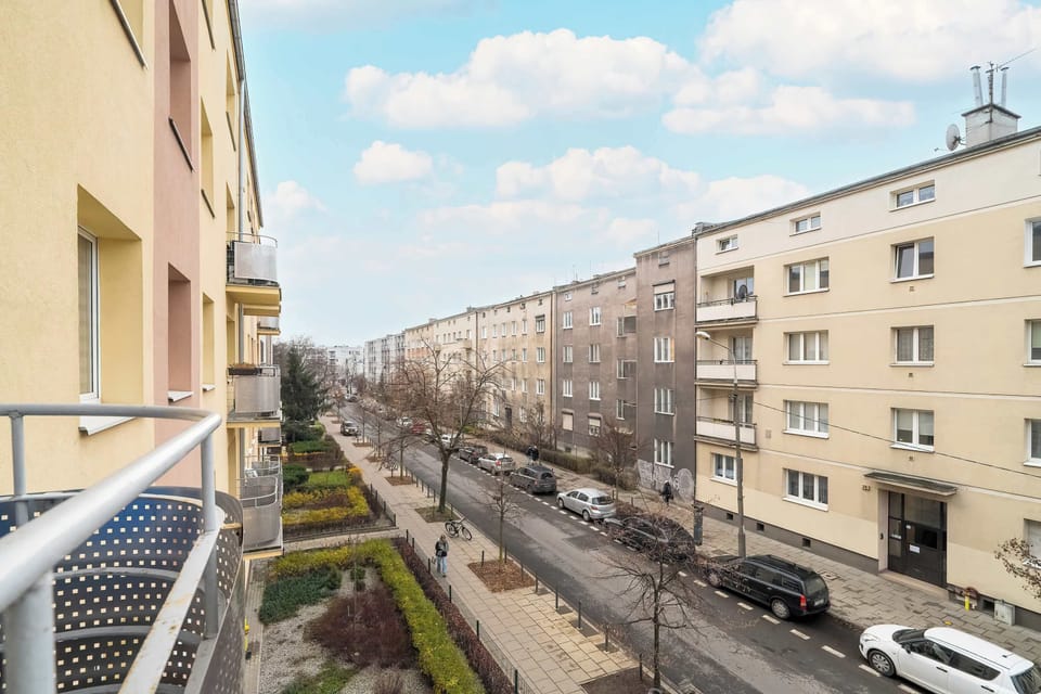 The view from the balcony of the street.