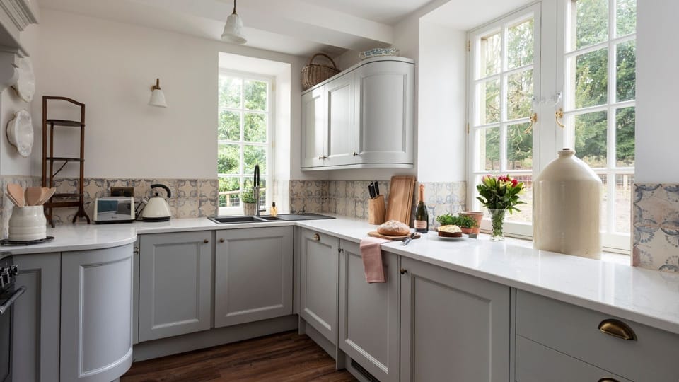 Gardener's Cottage, Twizell Estate - the kitchen with garden views