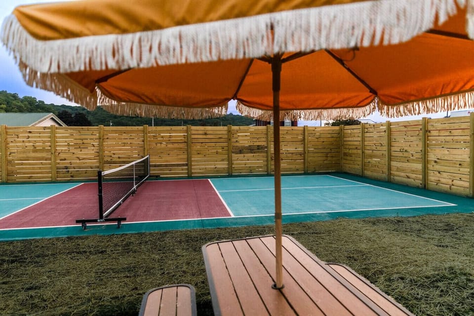 Sport court