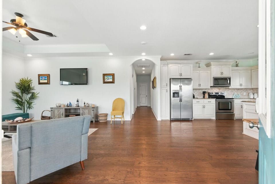 Entrance/ Hallway