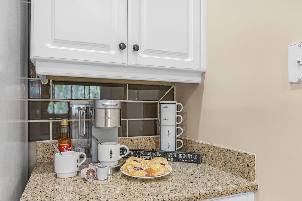 A coffee station for your enjoyment - Keurig and a coffee maker available