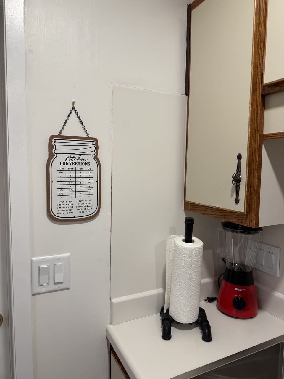 Kitchen with all the amenities.