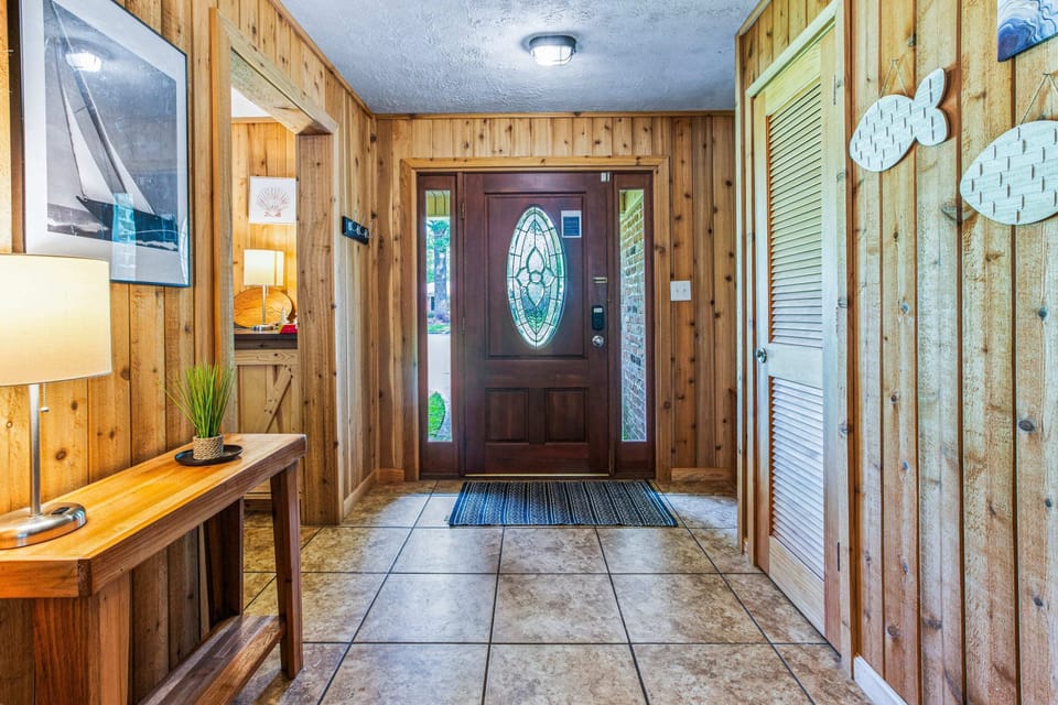 Entry hallway with easy access to the main living areas of the home.