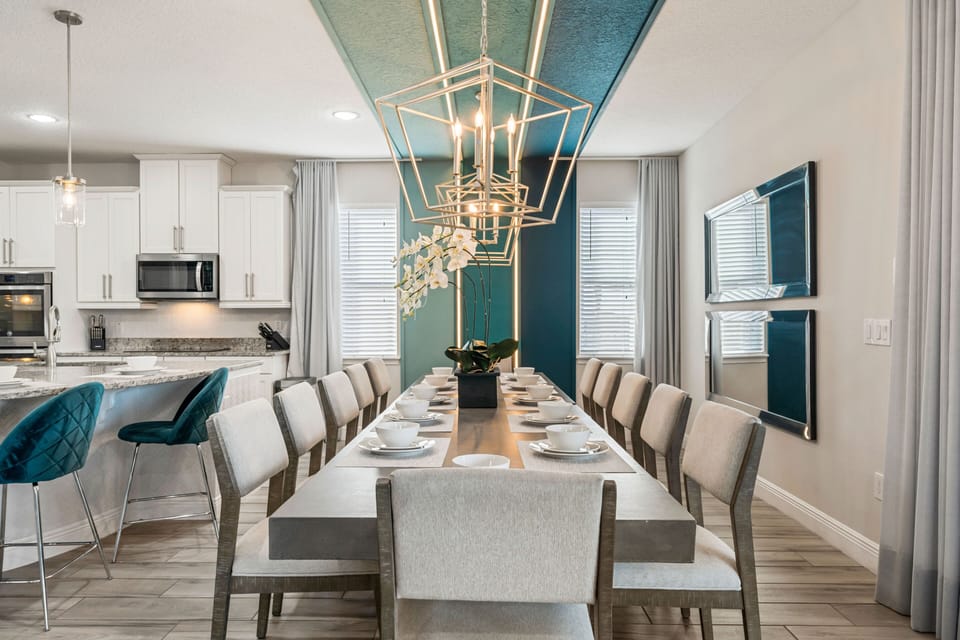Dining area next to the kitchen space
