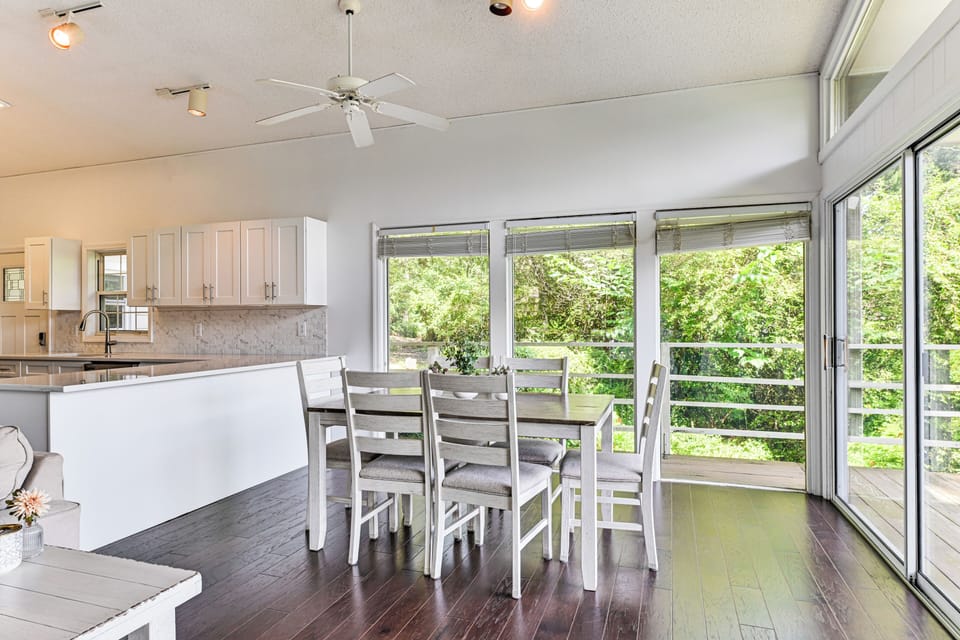 Dining Area | Main Level | Dishware & Flatware