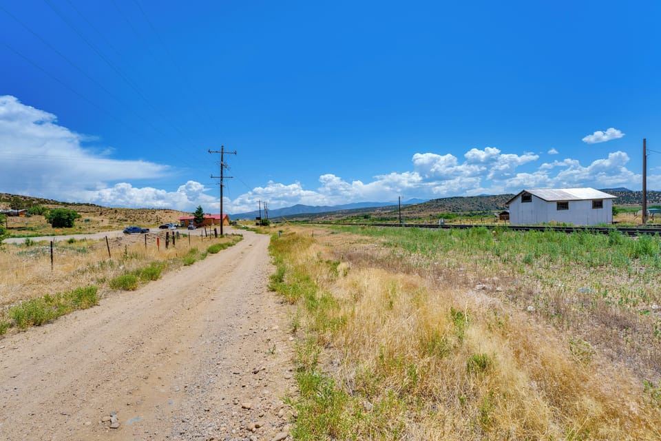 Surrounding Area | Mountain Views