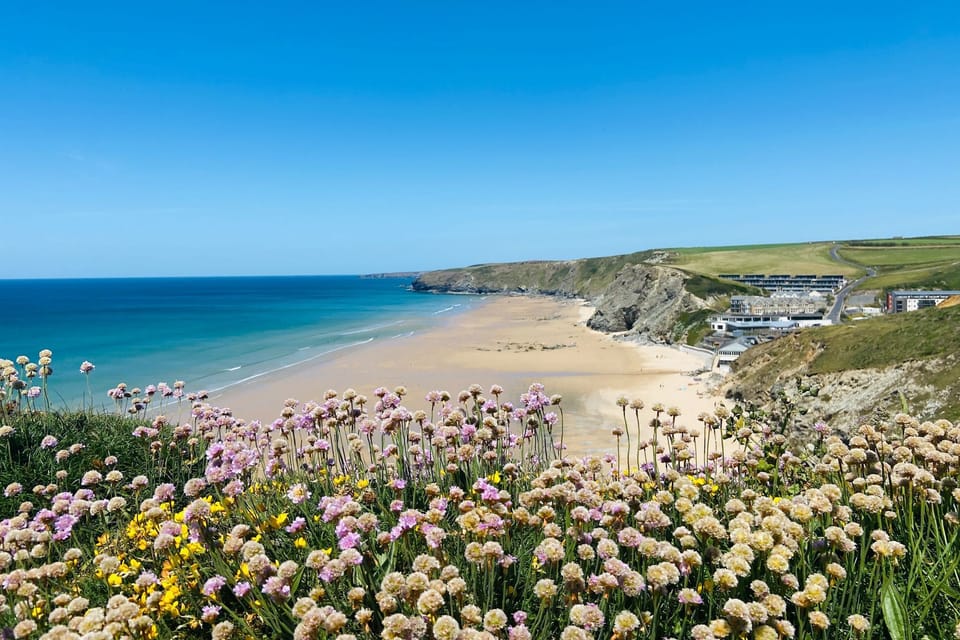 20 Waves, Watergate Bay, self catering with Beach Retreats.