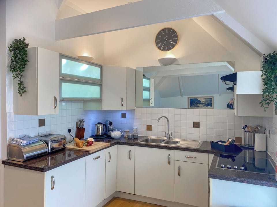 Kitchen | The Watch House, St Mawes