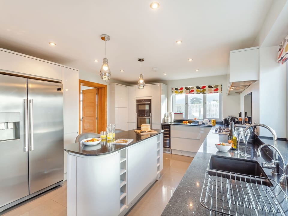 Kitchen/diner | Hafod Y Morfa - Salop Caravans, Harlech