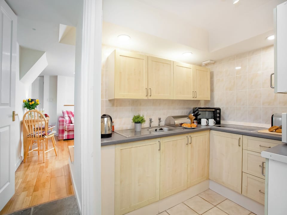 Kitchen | Rock House Apartment - Rock House, Torquay