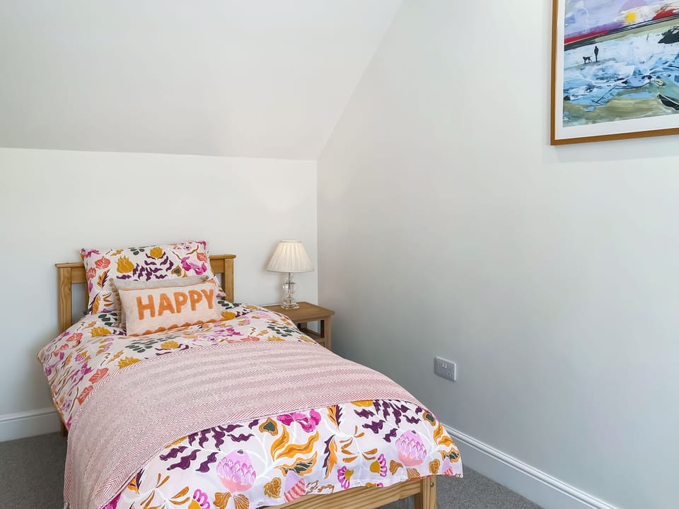 Single bedroom | The Old Coach House at Balcary, Auchencairn