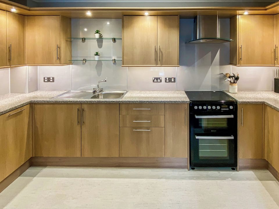 Kitchen | Broad Street Gardens 5 - Broad Street Gardens Apartments, All Orkney Islands