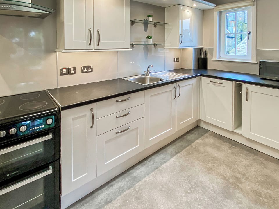 Kitchen | Broad Street Gardens 6 - Broad Street Gardens Apartments, All Orkney Islands