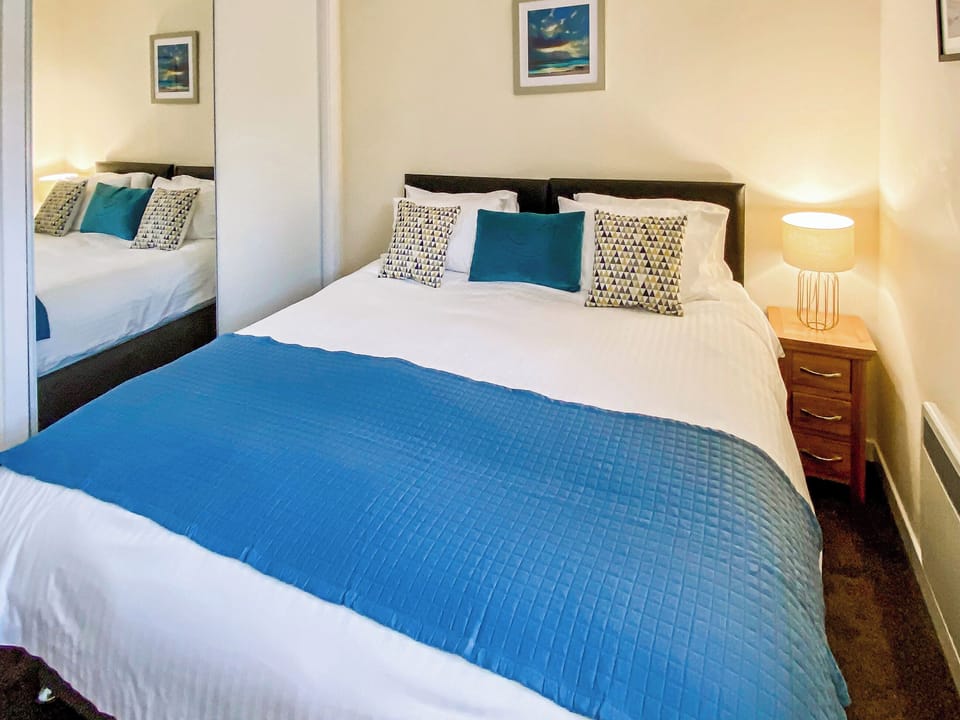 Double bedroom | Gairsay - Shaalder Apartments, Kirkwall