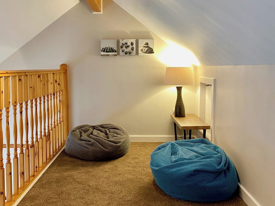 Interior | Broad Holidays - Townhouse - Broad Street Gardens Apartments, All Orkney Islands