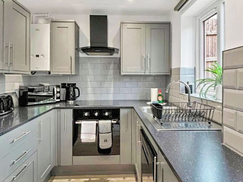 Kitchen | Amaya Three, Grantham