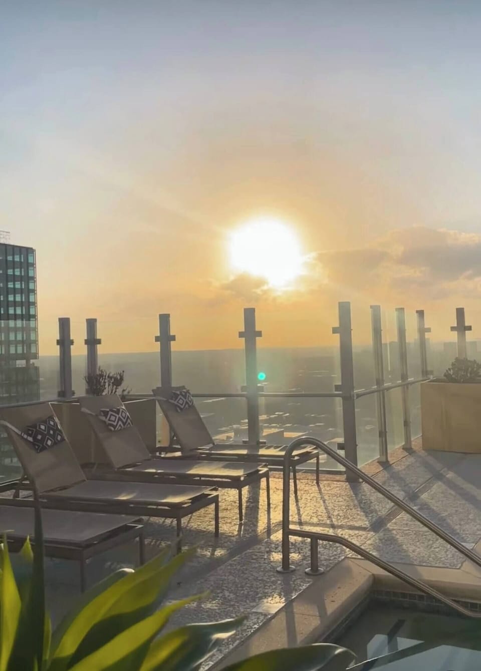 An urban escape on top with a stunning Midtown views. 