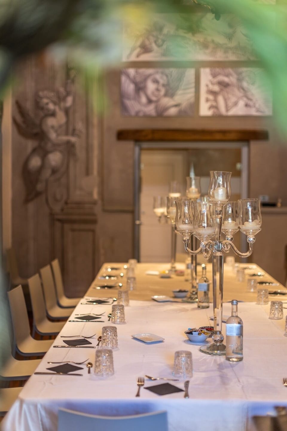 Banquet hall