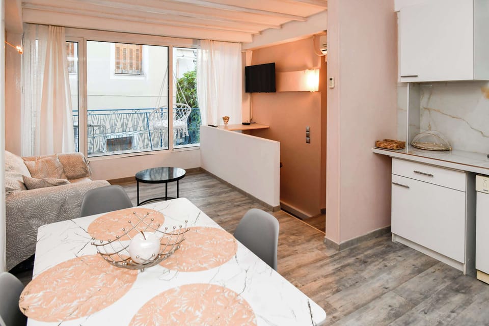 Charming dining space with vibrant décor, perfect for shared meals