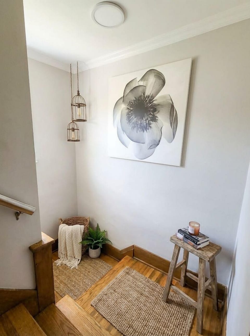 Entrance staircase