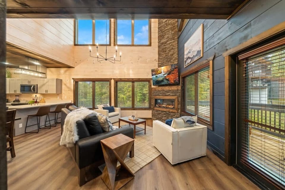 Main level living area