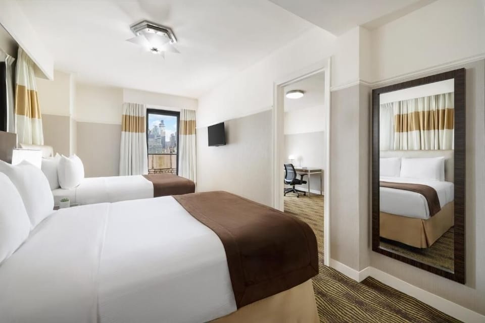 Unit with double beds