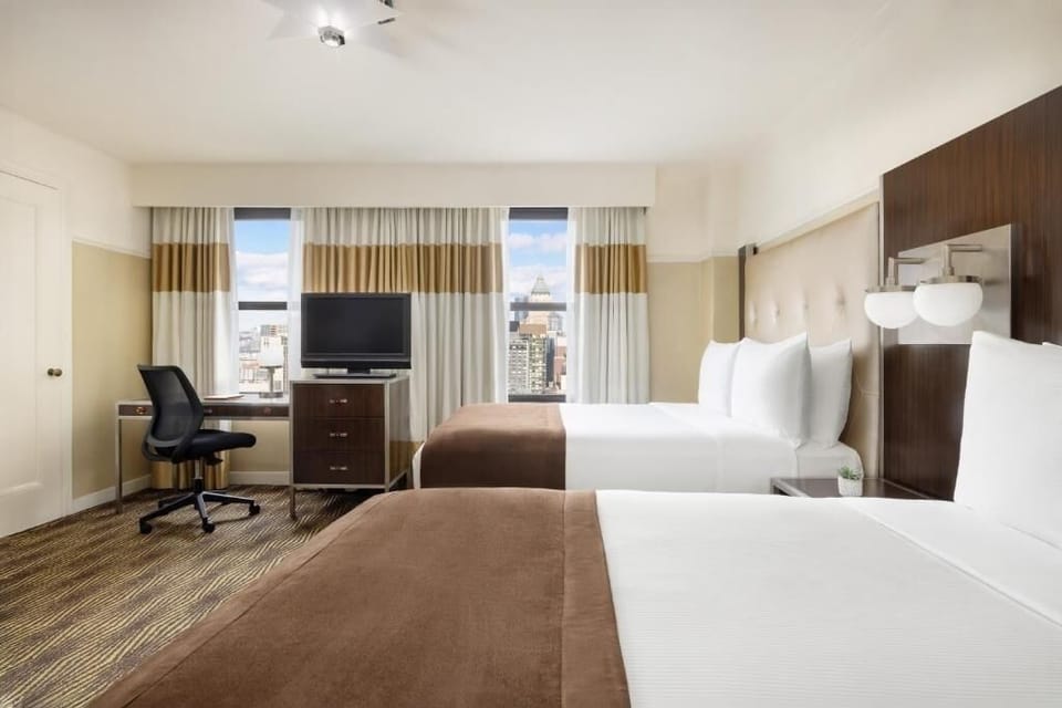 Unit with double beds