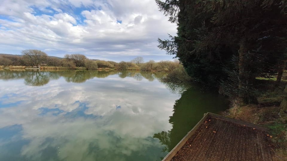 One of the privately owned fishing lakes which the lodge has rights of use for, just bring your own gear! Also a great place for for relaxing, walking and enjoying the countryside.
