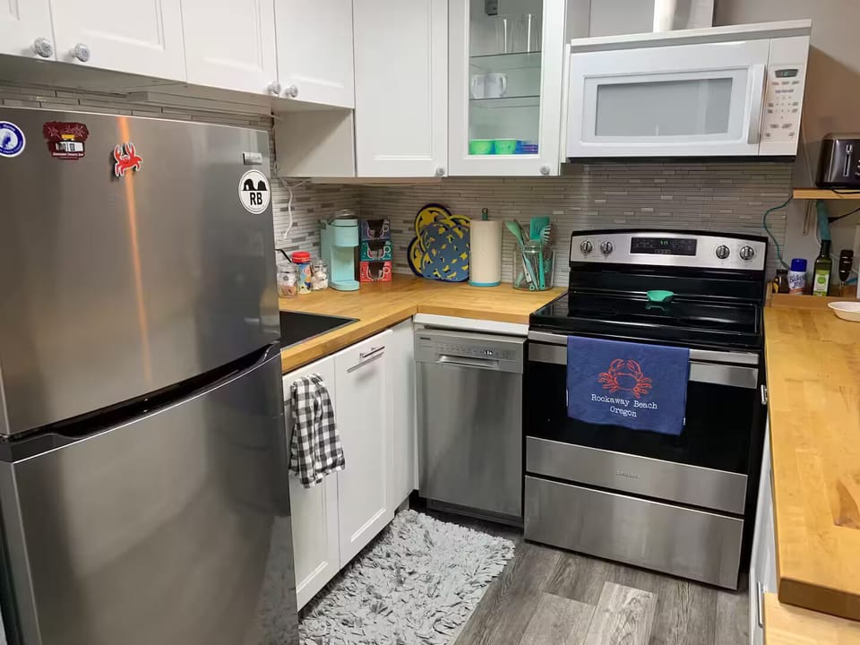 Fully stocked kitchen