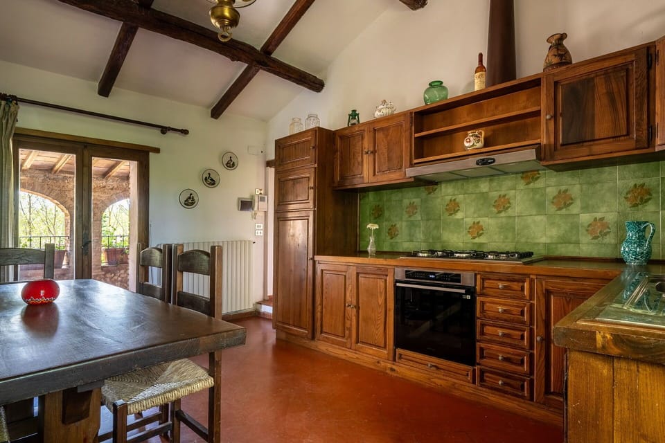 Autumn, Kitchen, Spring, Summer