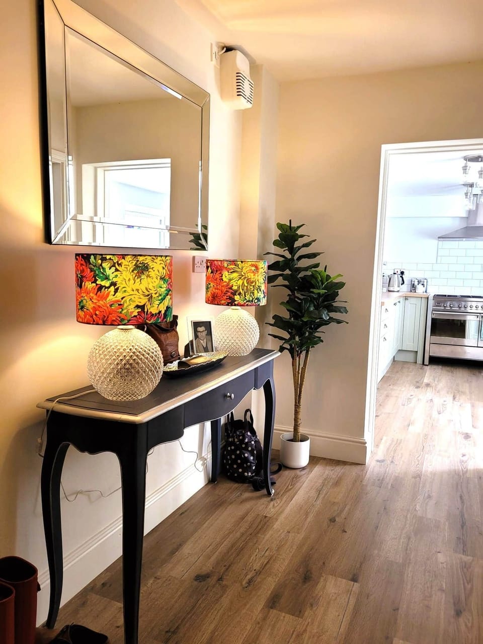 Living Room 4