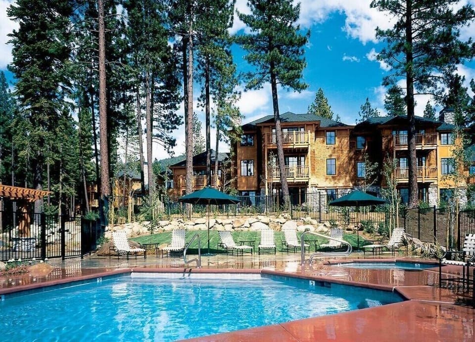 Pool/hot tub for the condos