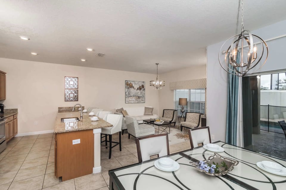 Cozy open living space with dining table