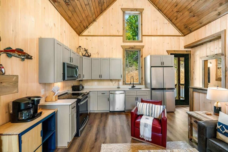 Fully stocked kitchen so you can cook and feed your group during your stay. (stove, oven, microwave, sink (no disposal), fridge, freezer, coffee machine, blender, can opener, toaster, cook/bakeware, silverware, dishes, cups, mugs, and wine glasses.