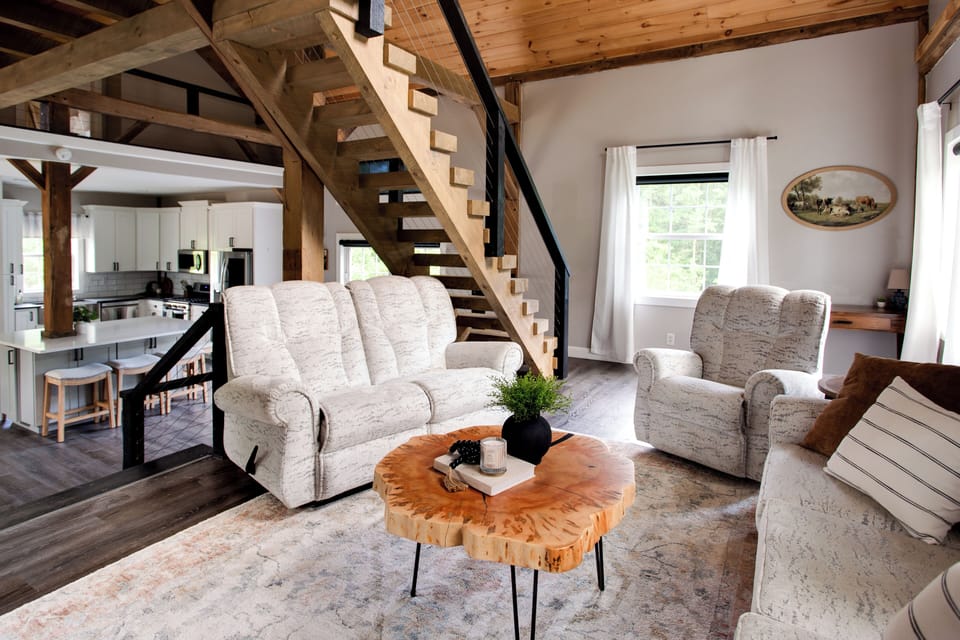 Living area (3)