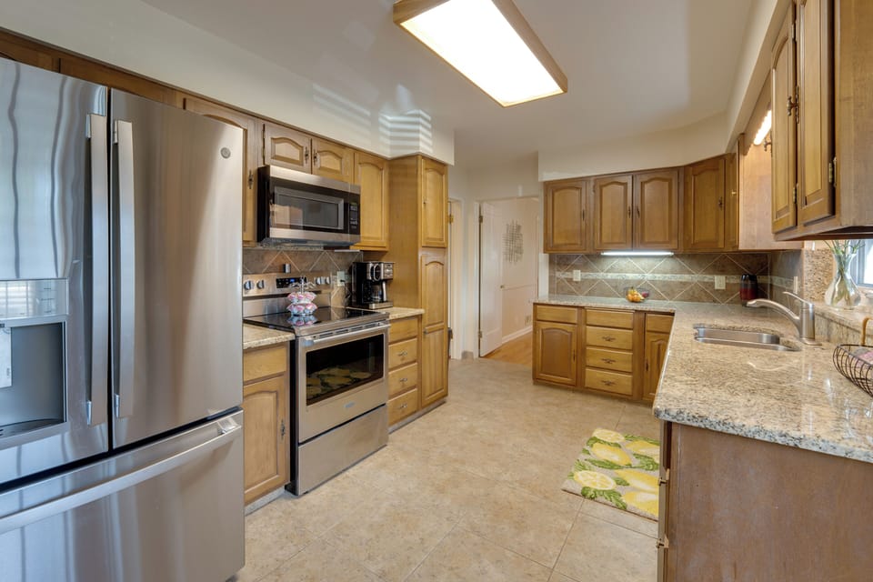 Kitchen | Cooking Basics | Main Level