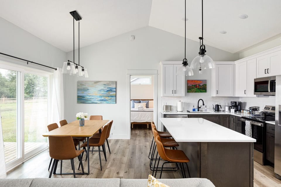 Light-filled kitchen and dining area