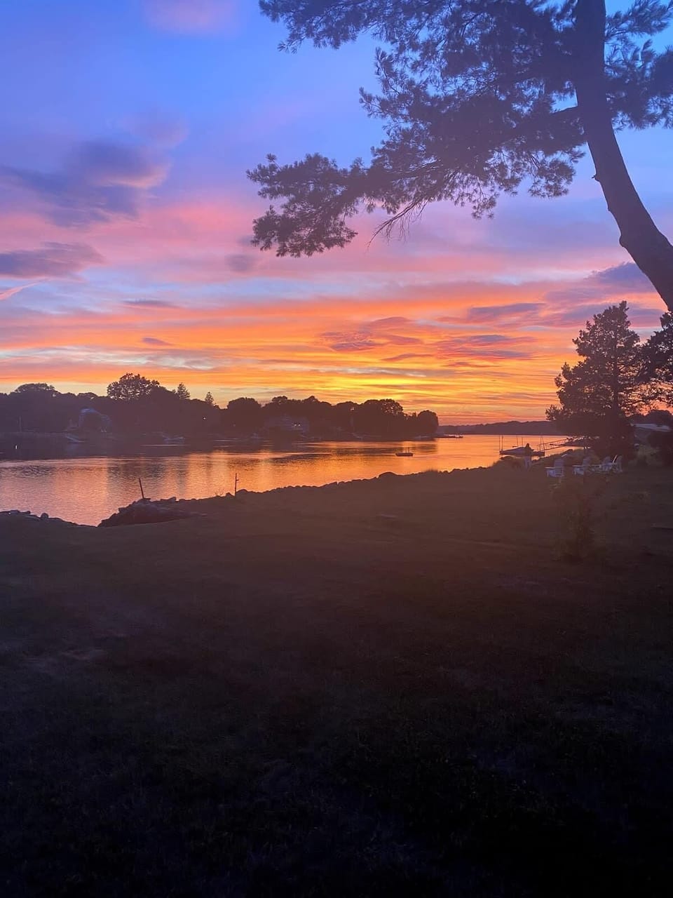 Evenings by the Water - Stunning Sunset Views