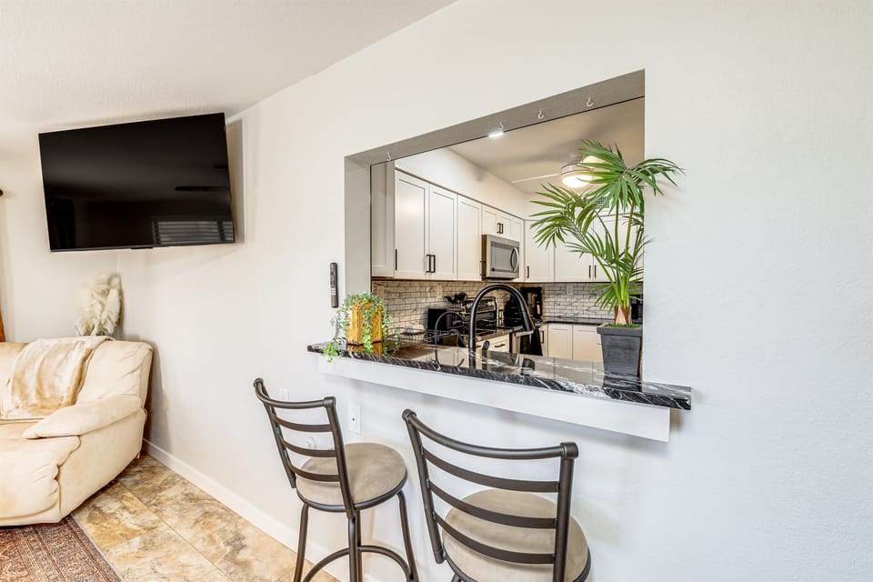 Bar area & stools