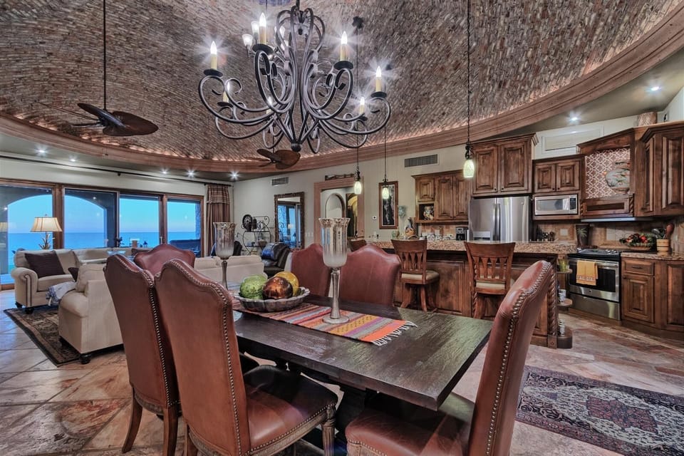 Main living area with Kitchen