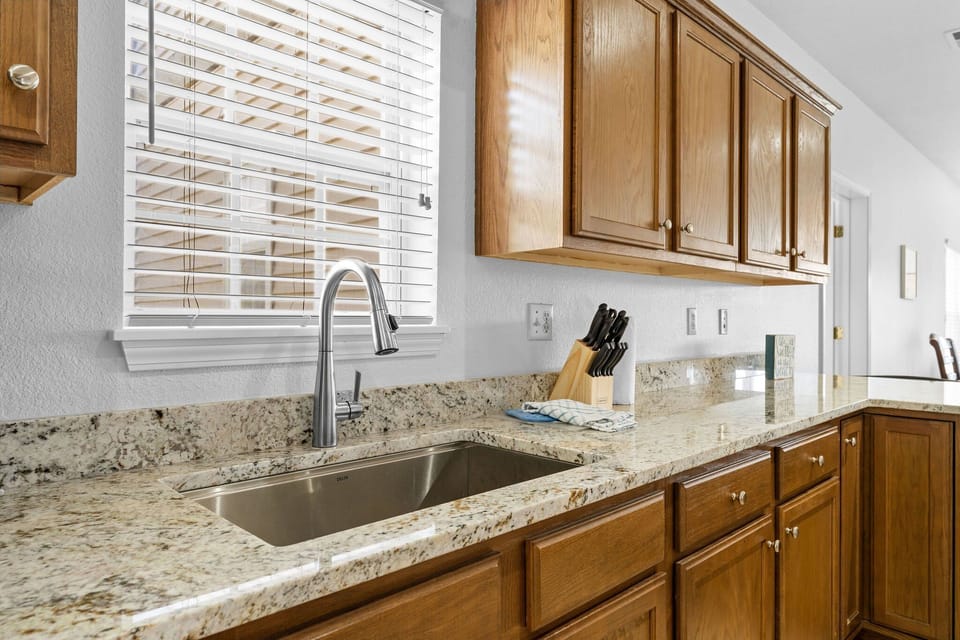 Fully Equipped Kitchen with Upgraded Appliances