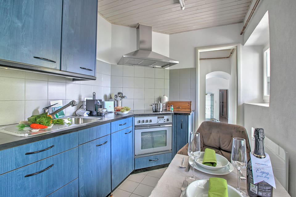 Kitchen and dining area