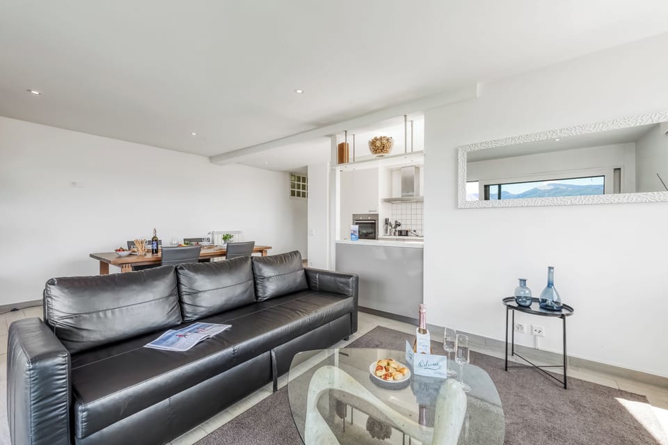 Living and dining room