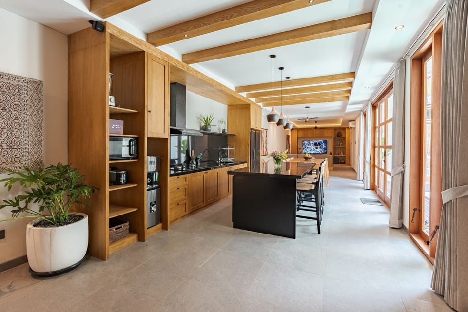 Expansive open-plan