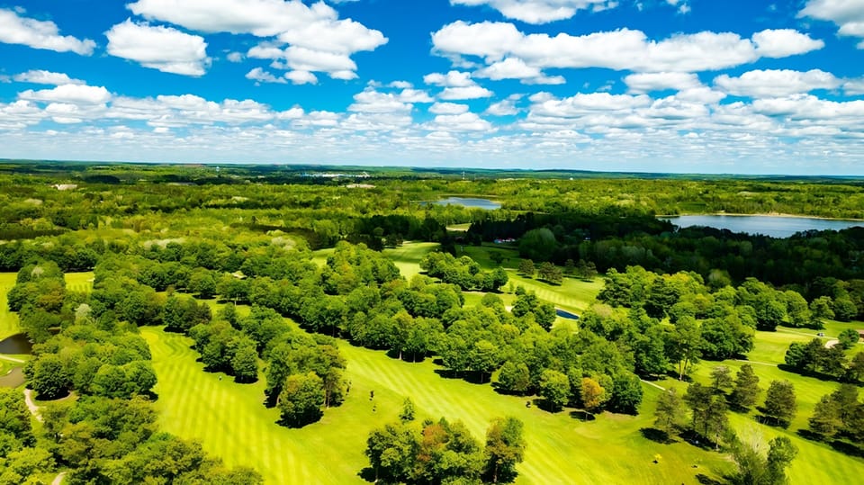 Breathe in wide-open views and unwind in nature nearby.