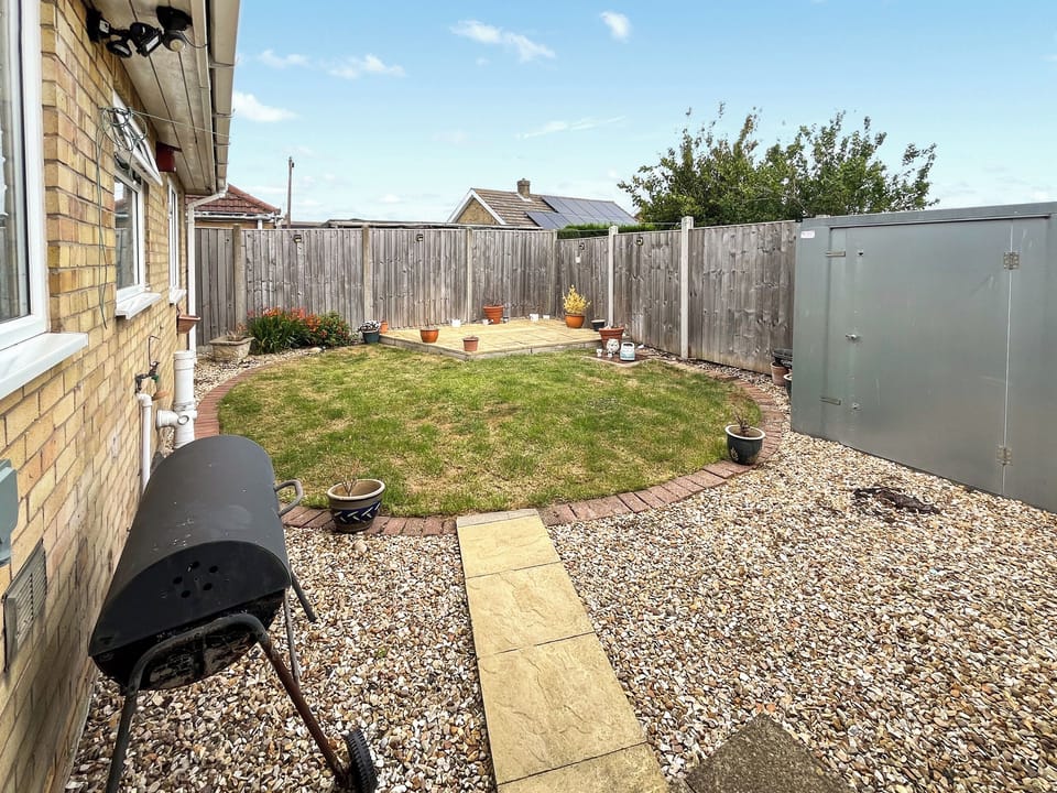 Outdoor | May&rsquo;s Cottage, Chapel St. Leonards